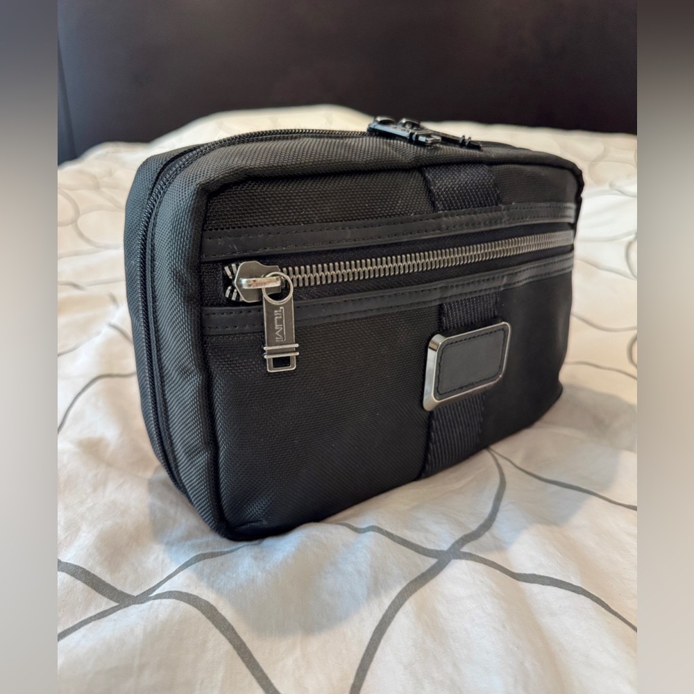 Tumi Alpha Bravo Reno Travel/Dopp Kit, Black - Picture 5 of 12